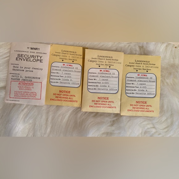 Lindenwold Simulated Diamonds and Genuine Gemstone Package - Picture 4 of 6